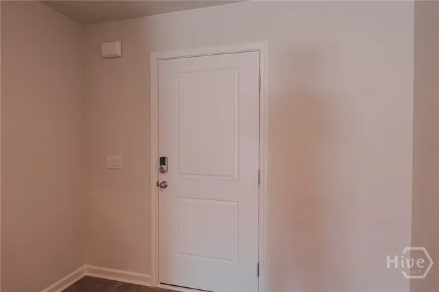 $2,500 | 411 Coconut Drive, Bloomingdale, GA 31302