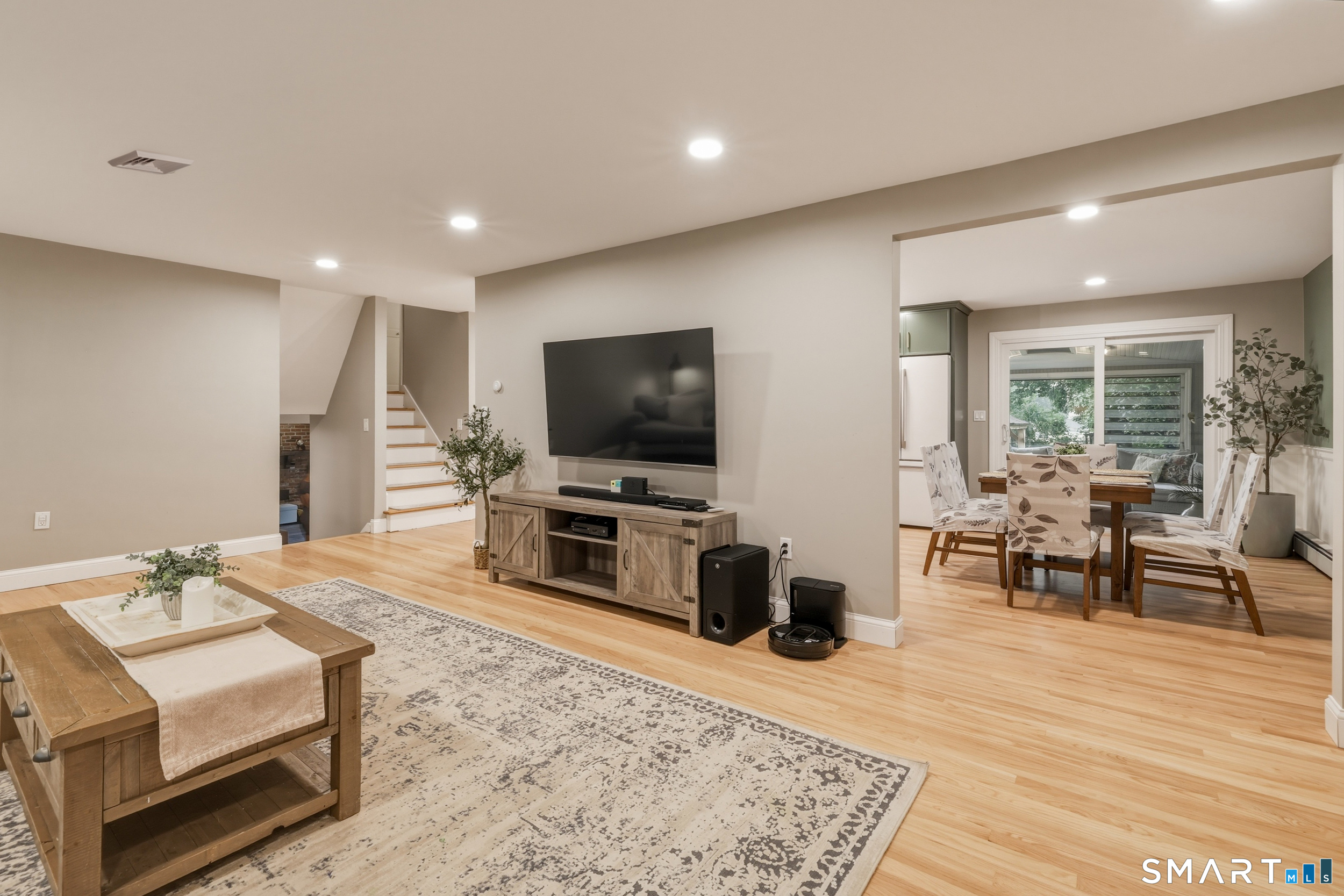 44 High Tower Road Southington, CT 06489 - Photo 5 of 40