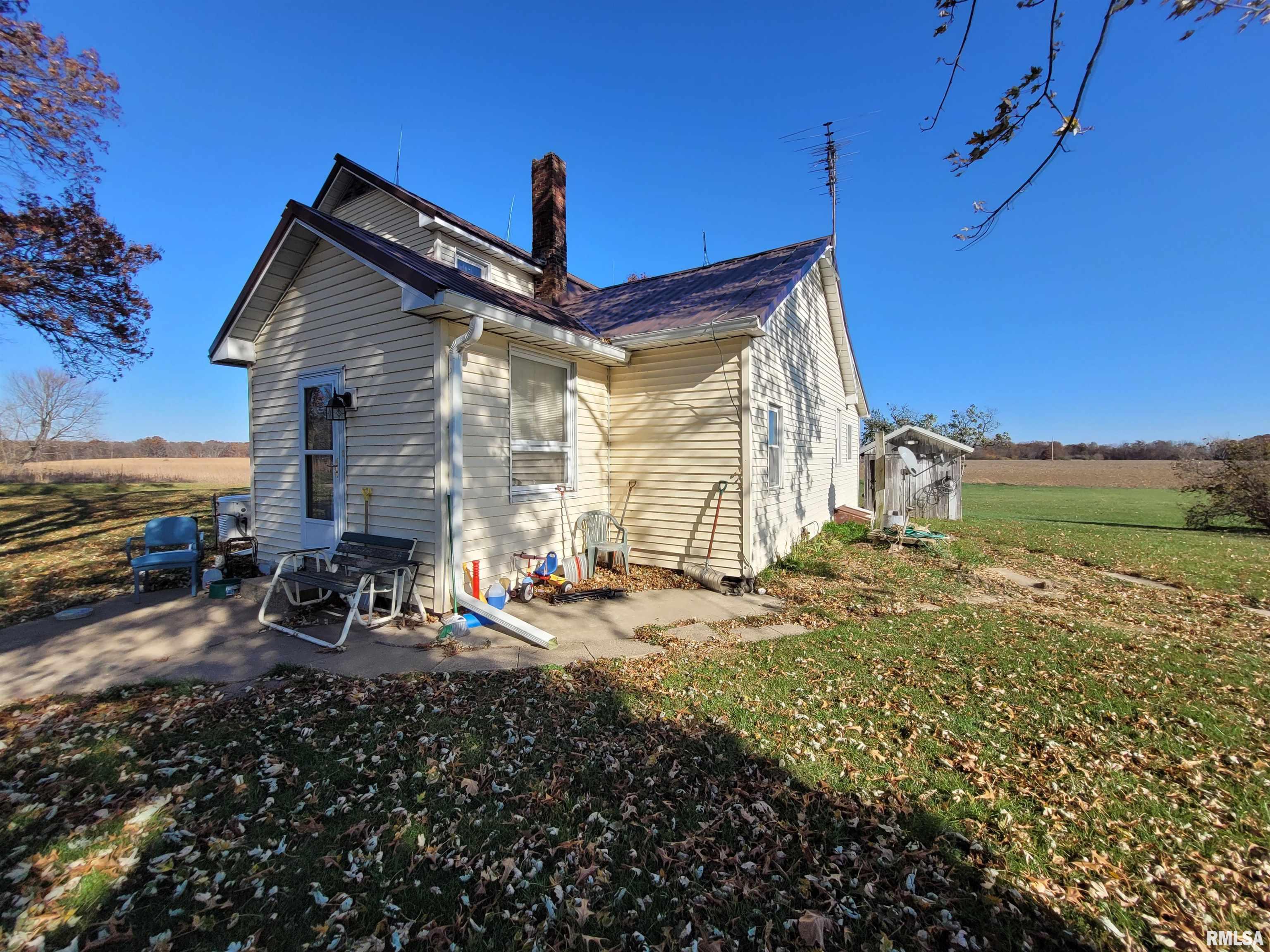 13839 East Azbell Road Cuba, IL 61427 - Photo 4 of 16