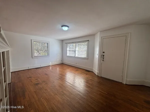 $1,600 | 323 North 18th Street, Wilmington, NC 28405
