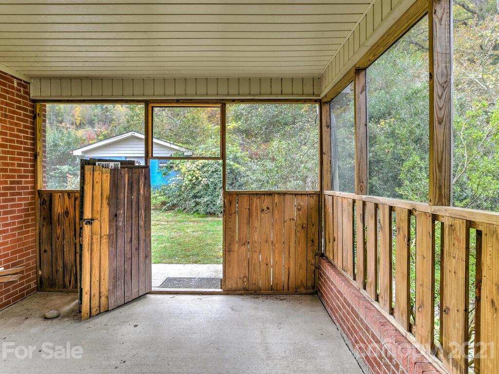 51 Jaffe Road Rosman, NC 28772 - Photo 27 of 40 Gallery Image 27