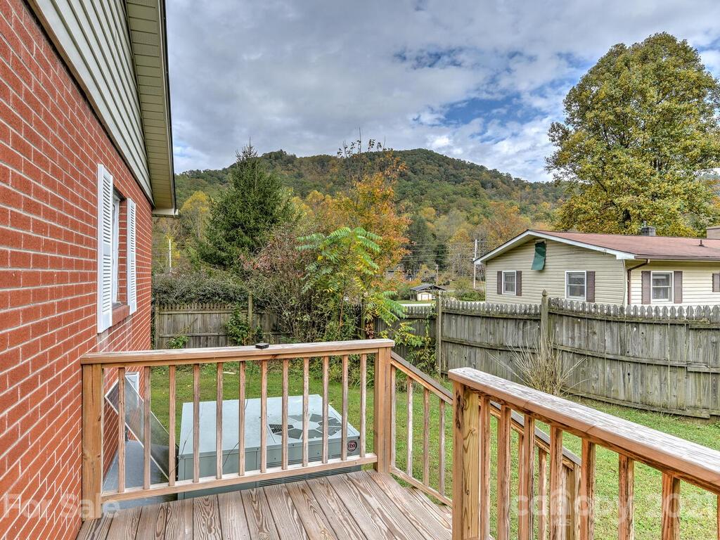 51 Jaffe Road Rosman, NC 28772 - Photo 31 of 40 Gallery Image 31