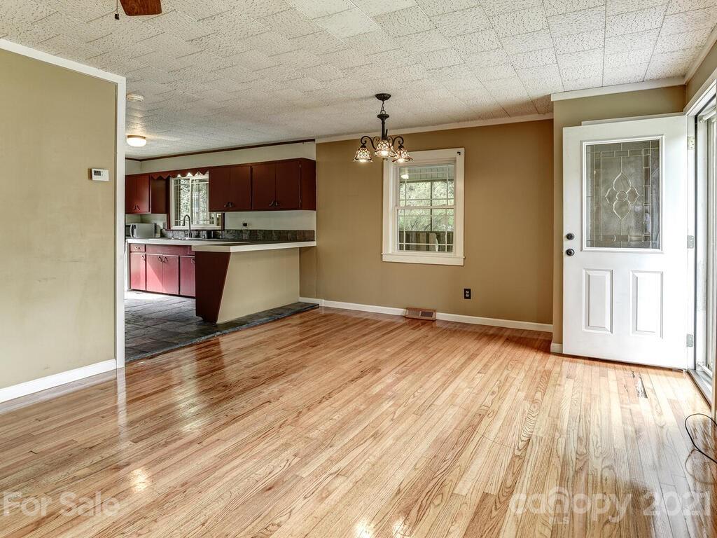 51 Jaffe Road Rosman, NC 28772 - Photo 5 of 40 Gallery Image 5