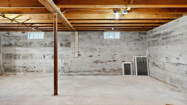 $479,900 | 23 Kenneth Road, South Portland, ME 04106