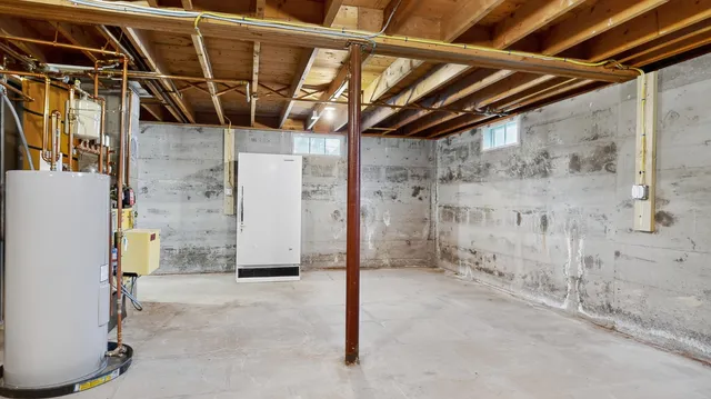 $479,900 | 23 Kenneth Road, South Portland, ME 04106