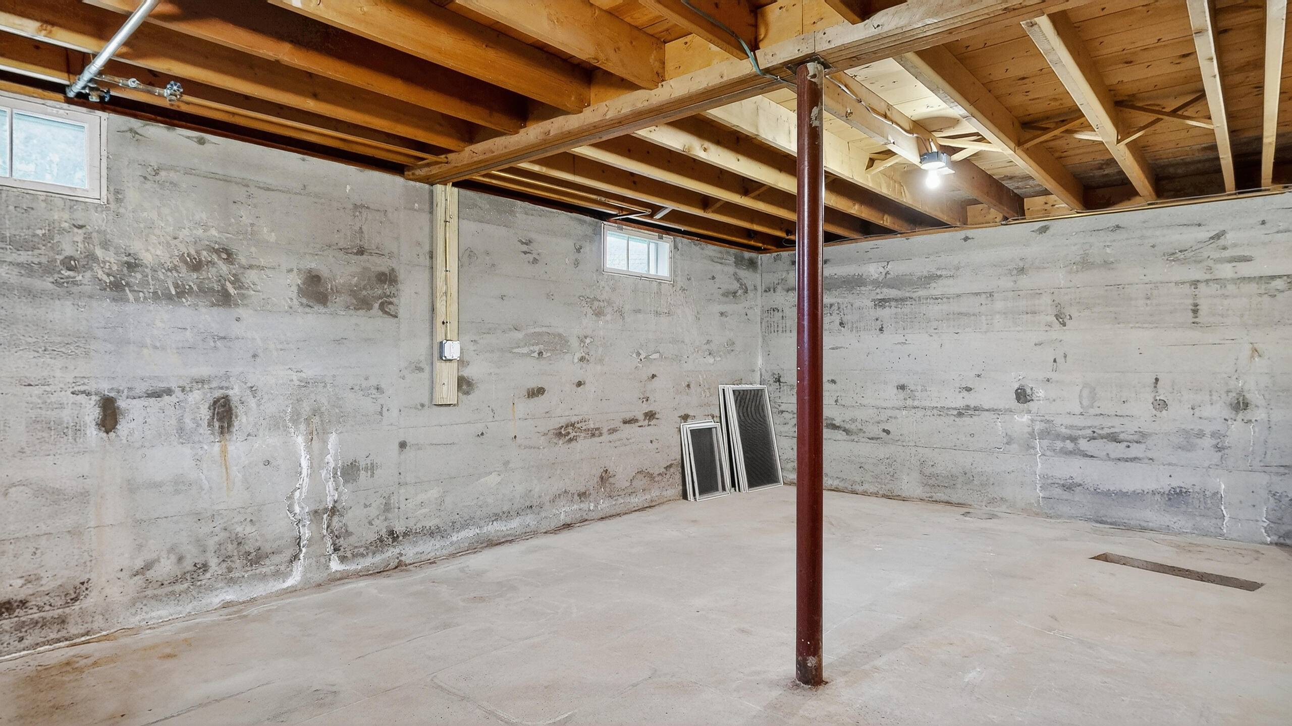 23 Kenneth Road South Portland, ME 04106 - Photo 44 of 45 23-Kenneth-Rd-South-Portland-10272025_16