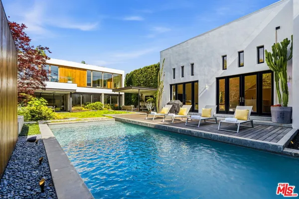 $34,800 | 800 North Orlando Avenue, West Hollywood, CA 90069