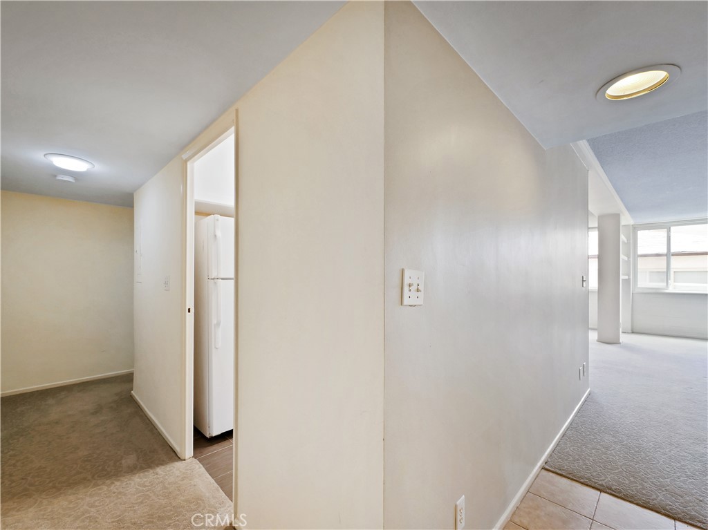 540 Kelton Avenue, Unit 204 Los Angeles, CA 90024 - Photo 11 of 15