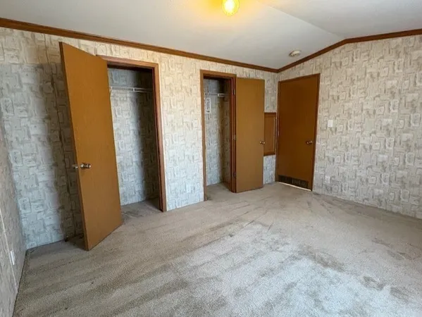 $170,000 | 300 East Washington Street, Unit 10E, North Attleboro, MA 02760