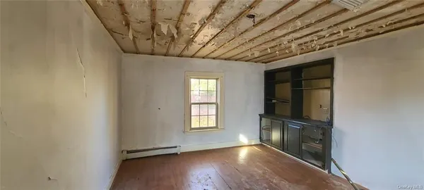 $229,000 | 517 Church Road, Pine Bush, NY 12566