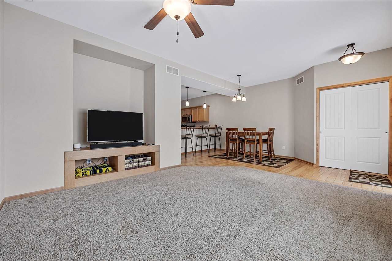 749 Arch Rock Road Iowa City, IA 52245 - Photo 23 of 39 Gallery Image 23