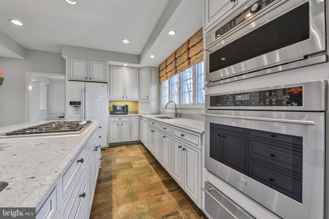 $1,103,000 | 20595 Biltmore Court, Sterling, VA 20165