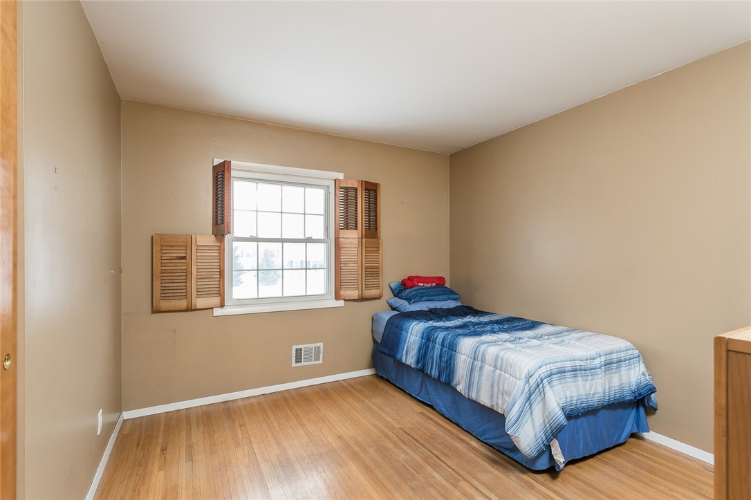 74 Whelehan Drive Greece, NY 14616 - Photo 15 of 32