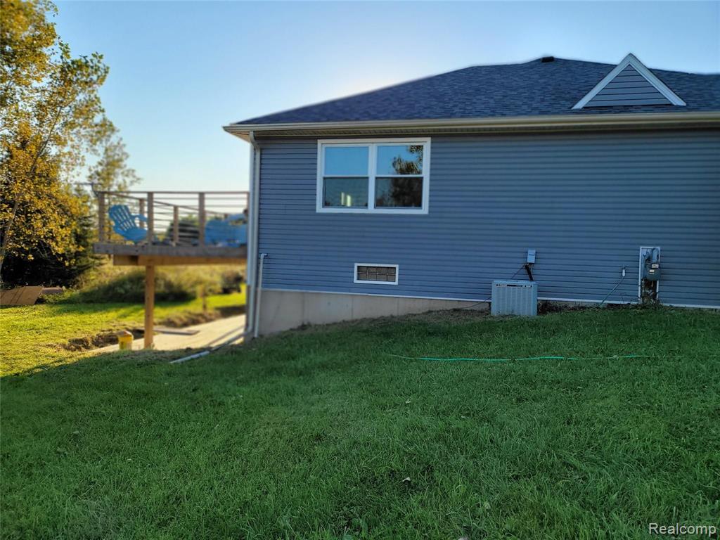 10333 Hill Road Goodells, MI 48027 - Photo 6 of 8