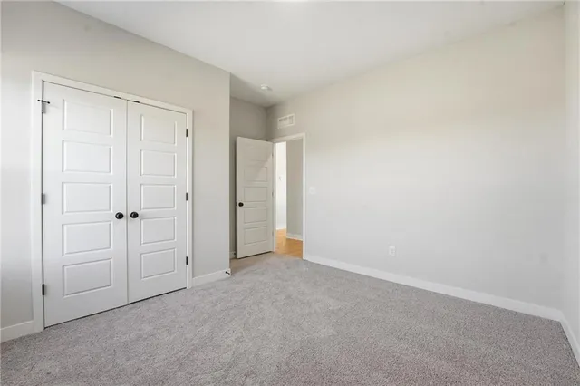 $459,500 | 9030 Southwest 5 Street, Blue Springs, MO 64064