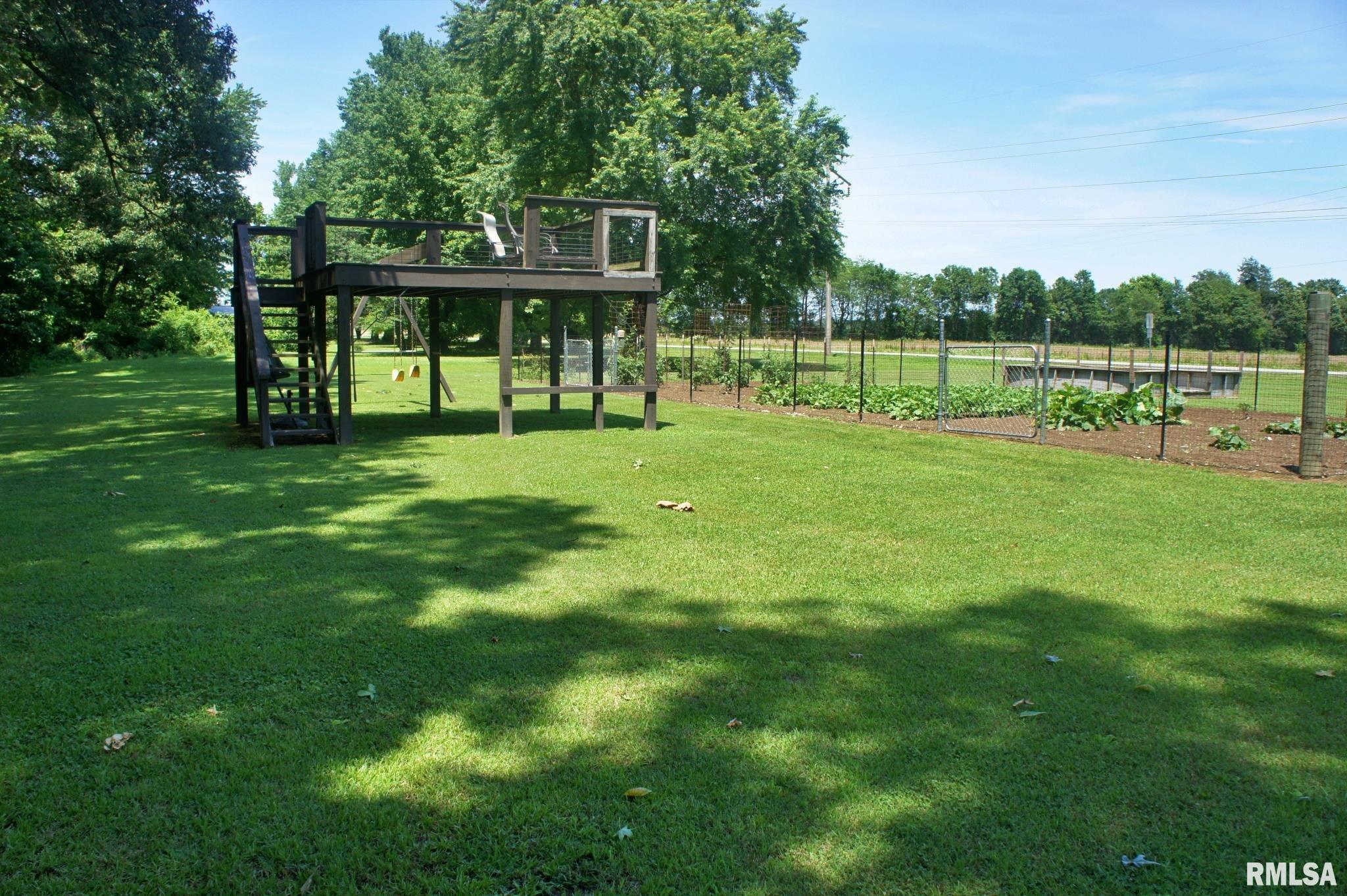 2733 Old Marion Road Metropolis, IL 62960 - Photo 16 of 78