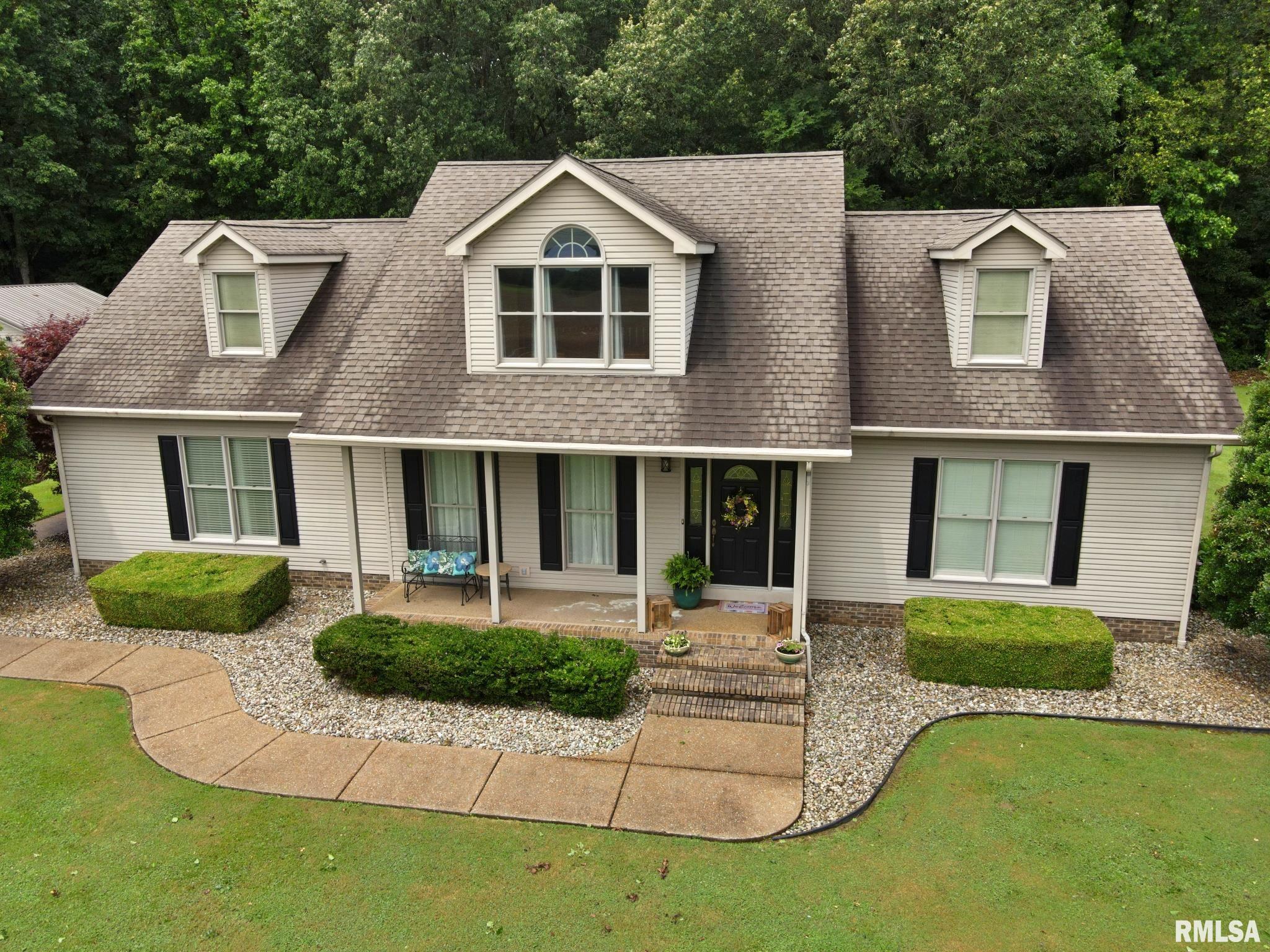 2733 Old Marion Road Metropolis, IL 62960 - Photo 2 of 78