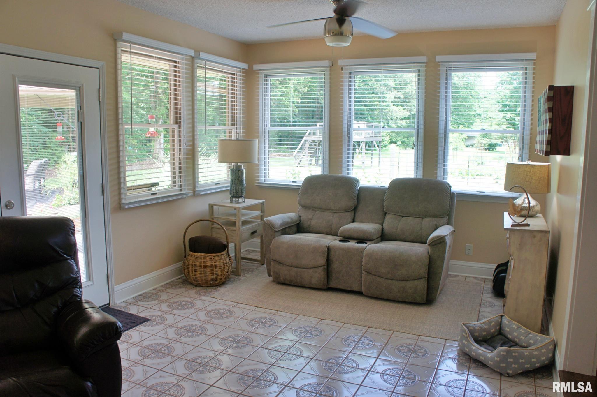 2733 Old Marion Road Metropolis, IL 62960 - Photo 40 of 78
