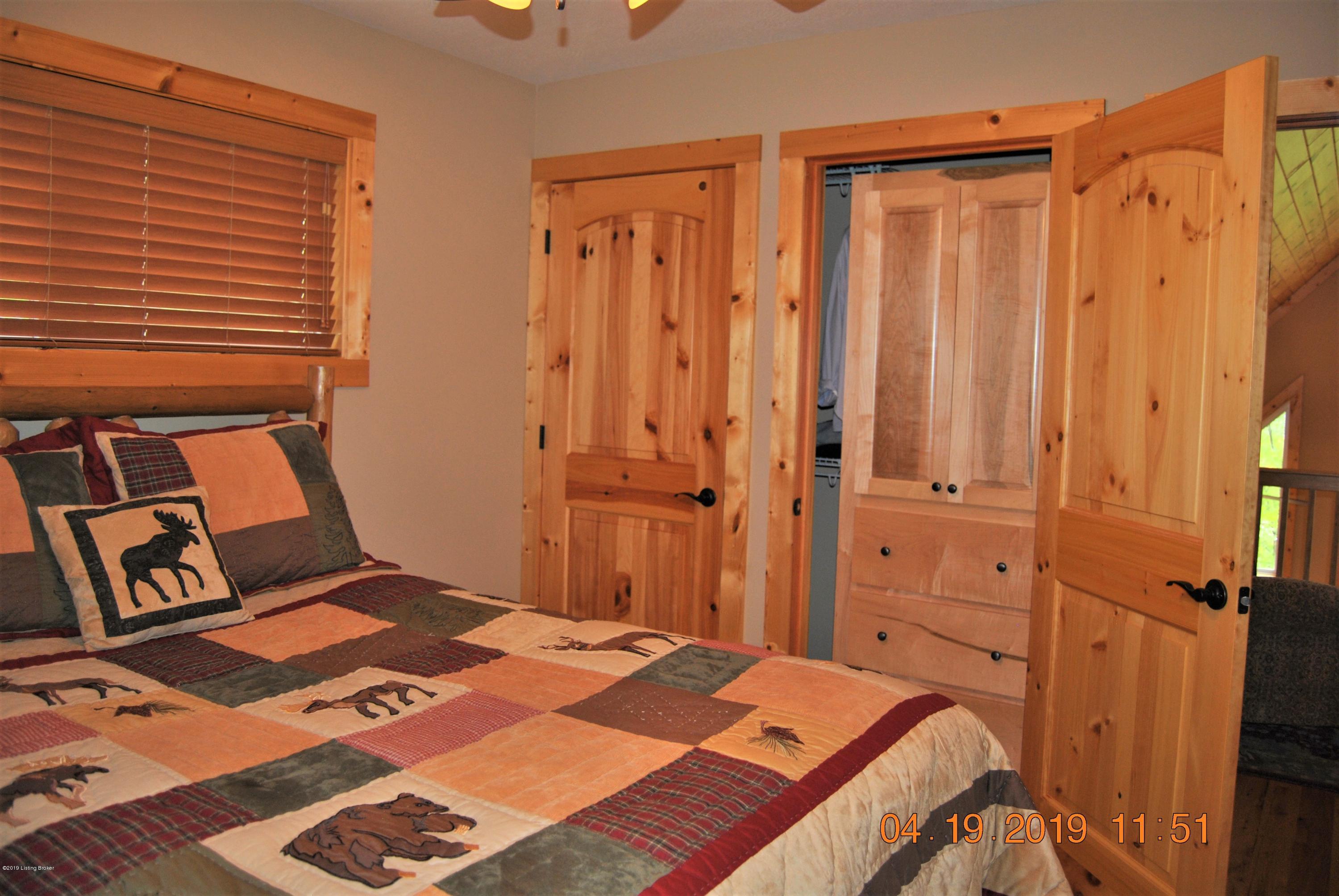 99 Blueberry Hill Bee Spring, KY 42207 - Photo 20 of 64 bedroom 2