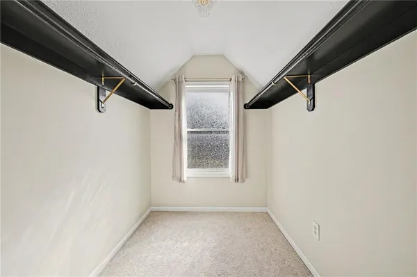 $450,000 | 1012 Northeast Barnes Drive, Lee's Summit, MO 64086