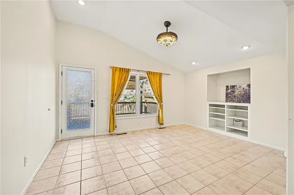 $450,000 | 1012 Northeast Barnes Drive, Lee's Summit, MO 64086