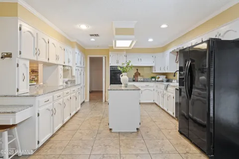 $379,000 | 203 Paddington Drive, Lafayette, LA 70508
