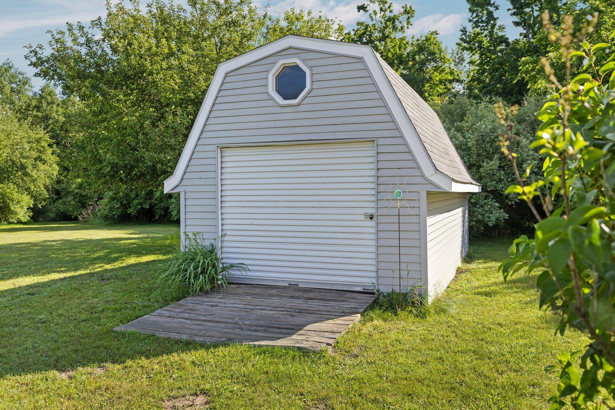 6080 River Road Benzonia, MI 49616 - Photo 9 of 86