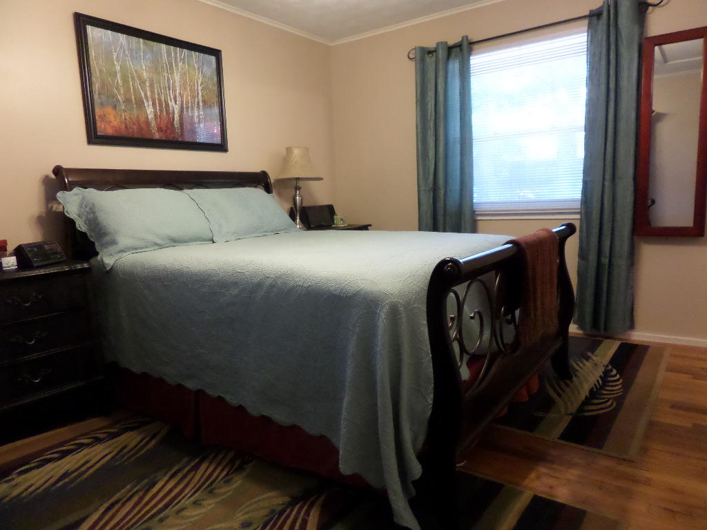 206 West Fairview Road Oak Ridge, TN 37830 - Photo 12 of 29 Master Bedroom