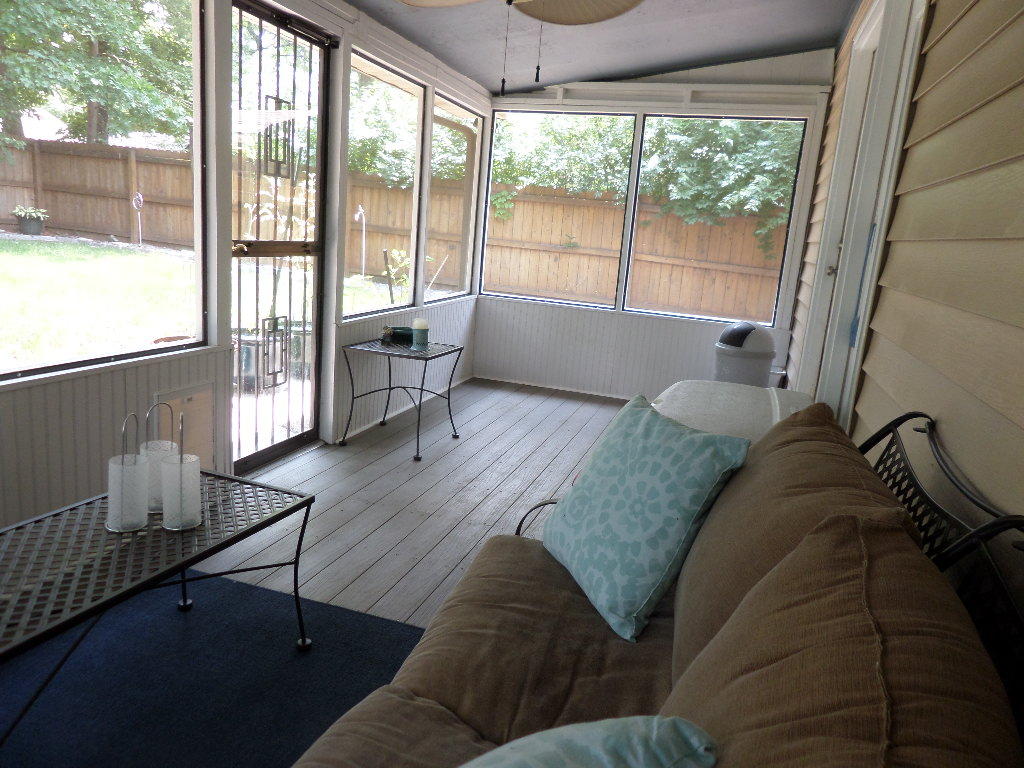 206 West Fairview Road Oak Ridge, TN 37830 - Photo 26 of 29 Screened Porch