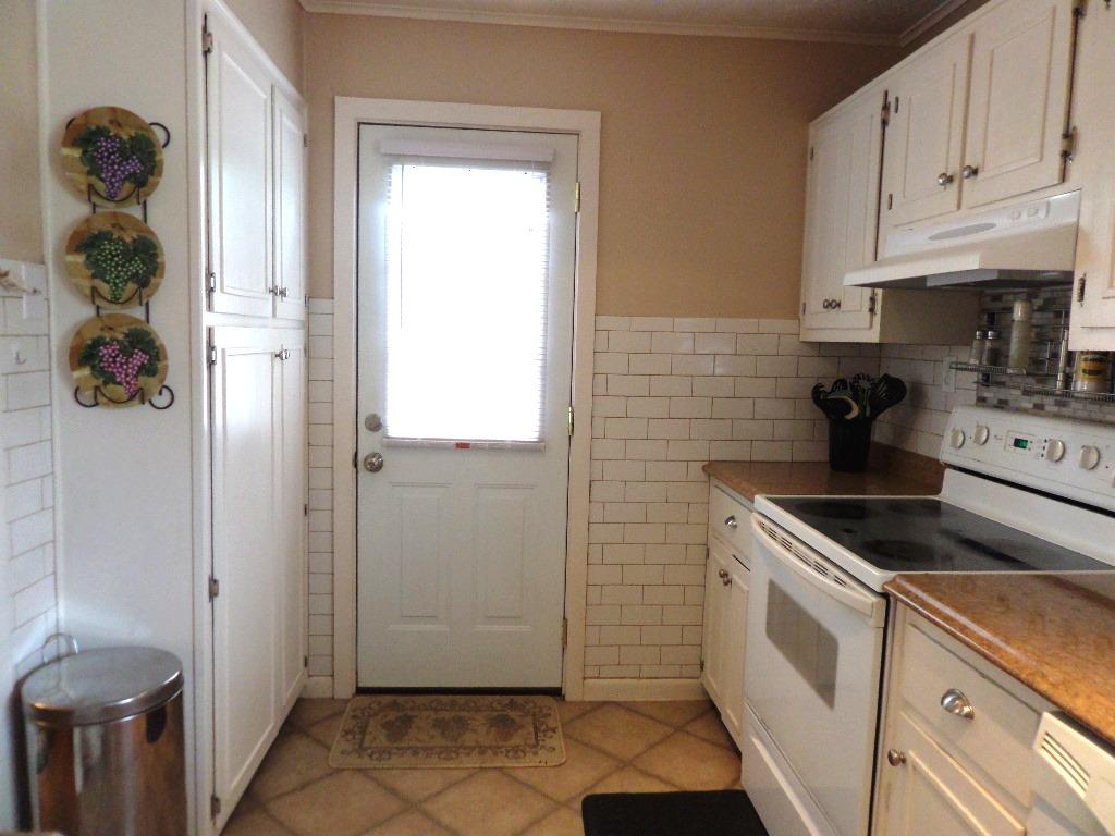 206 West Fairview Road Oak Ridge, TN 37830 - Photo 5 of 29 Kitchen