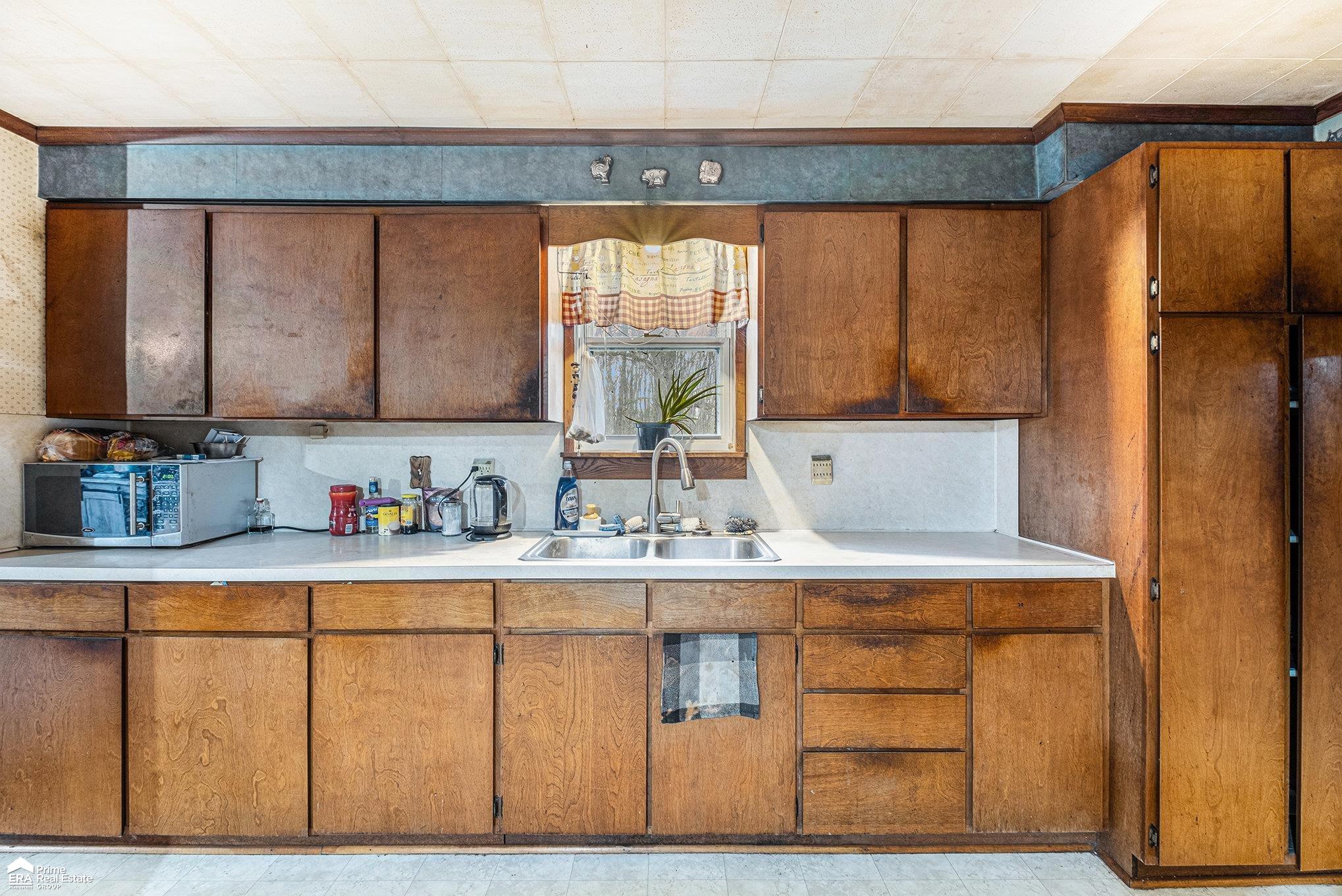 4864 Klam Road Columbiaville, MI 48421 - Photo 6 of 19 50127659-5.JPG