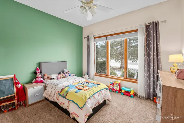 $430,000 | 1024 Independence Boulevard, Yorkville, IL 60560