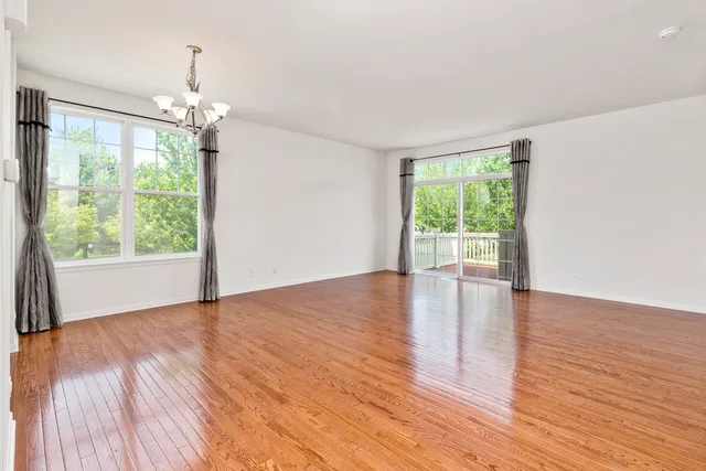 $390,000 | 3568 Gabrielle Lane, Aurora, IL 60504