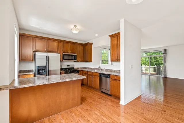 $390,000 | 3568 Gabrielle Lane, Aurora, IL 60504