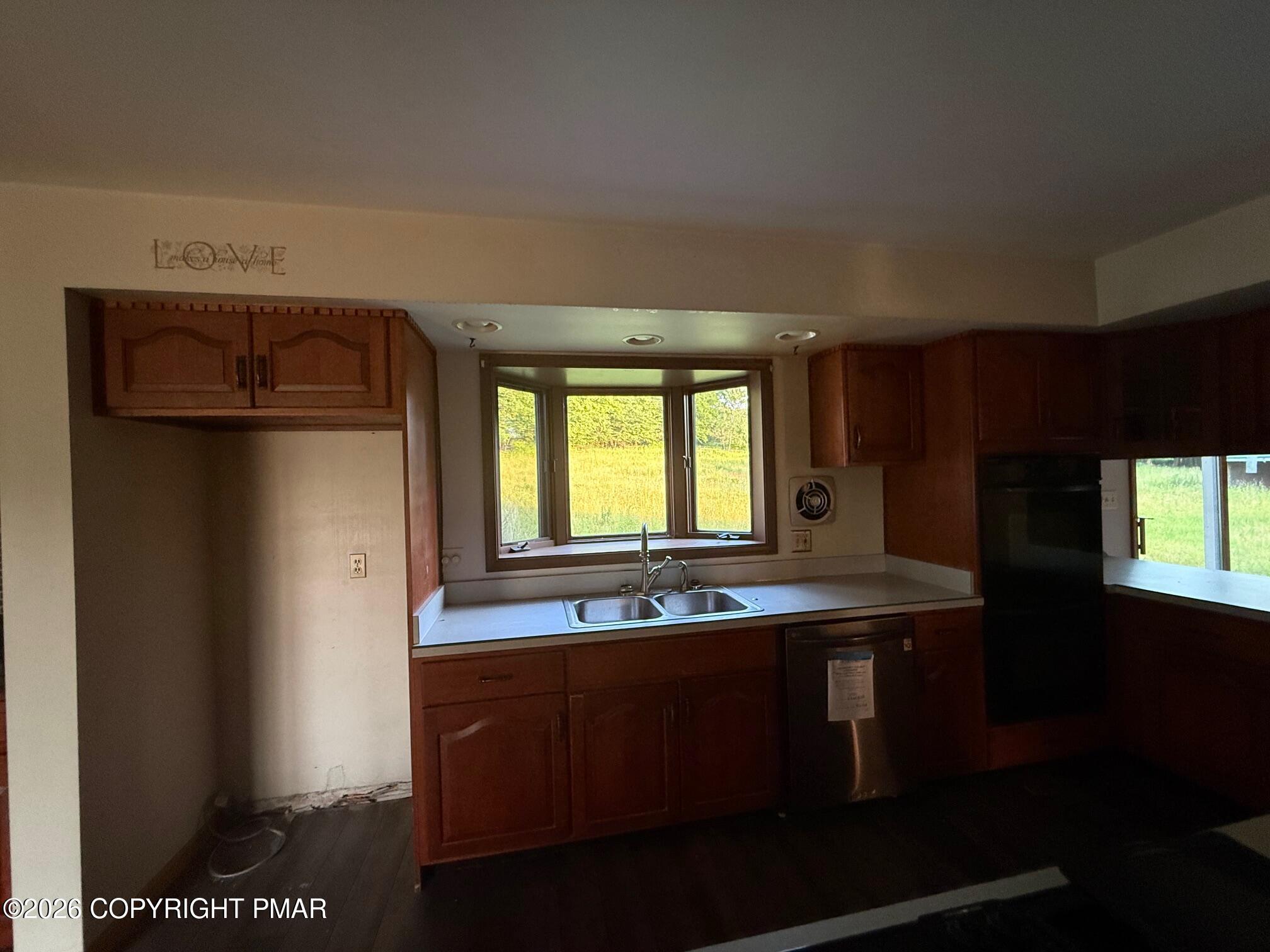 134 Pine Grove Road Newfoundland, PA 18445 - Photo 15 of 27 IMG_7547