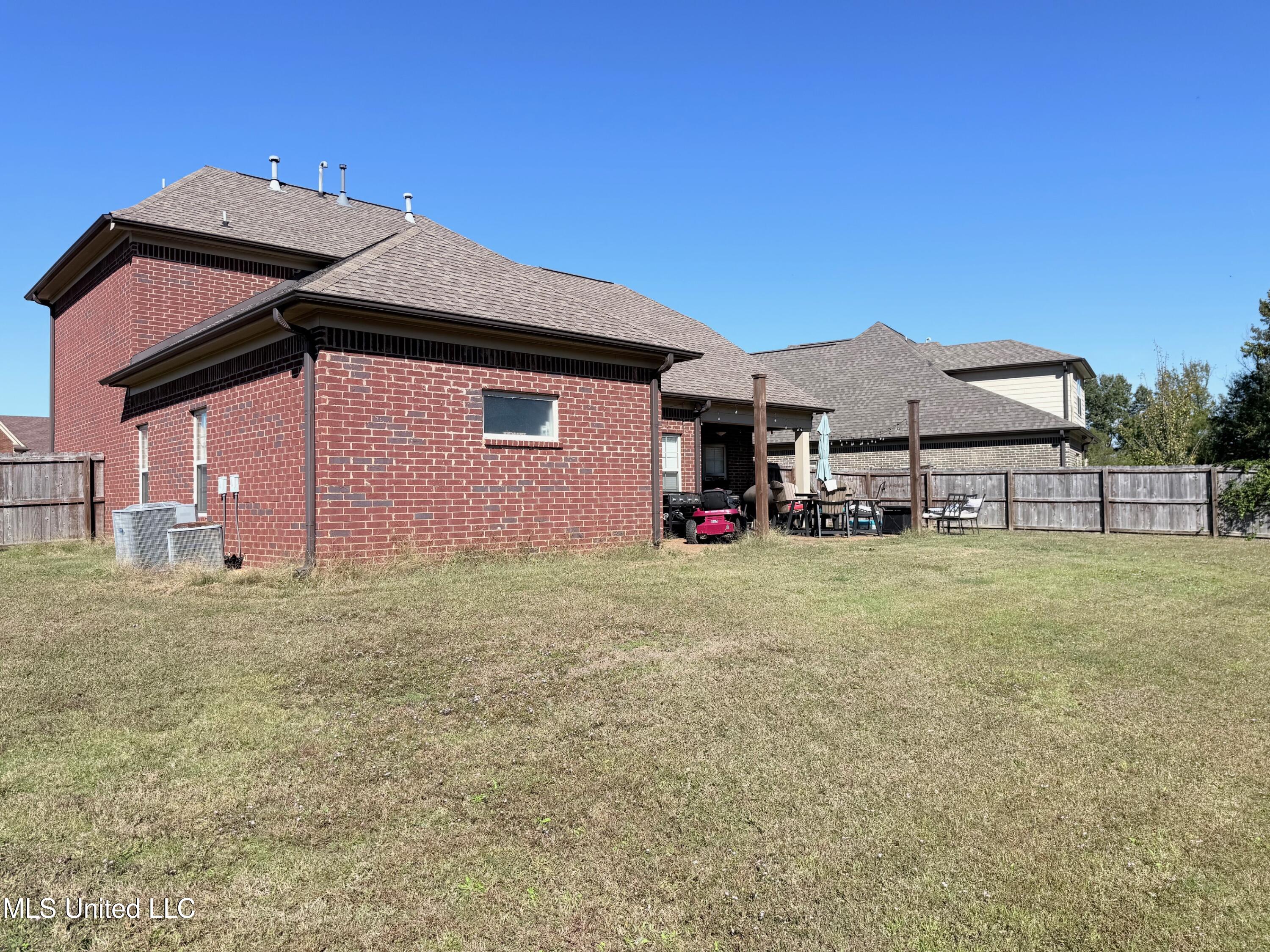 5540 Pinetree Loop South Southaven, MS 38672 - Photo 21 of 26 Back