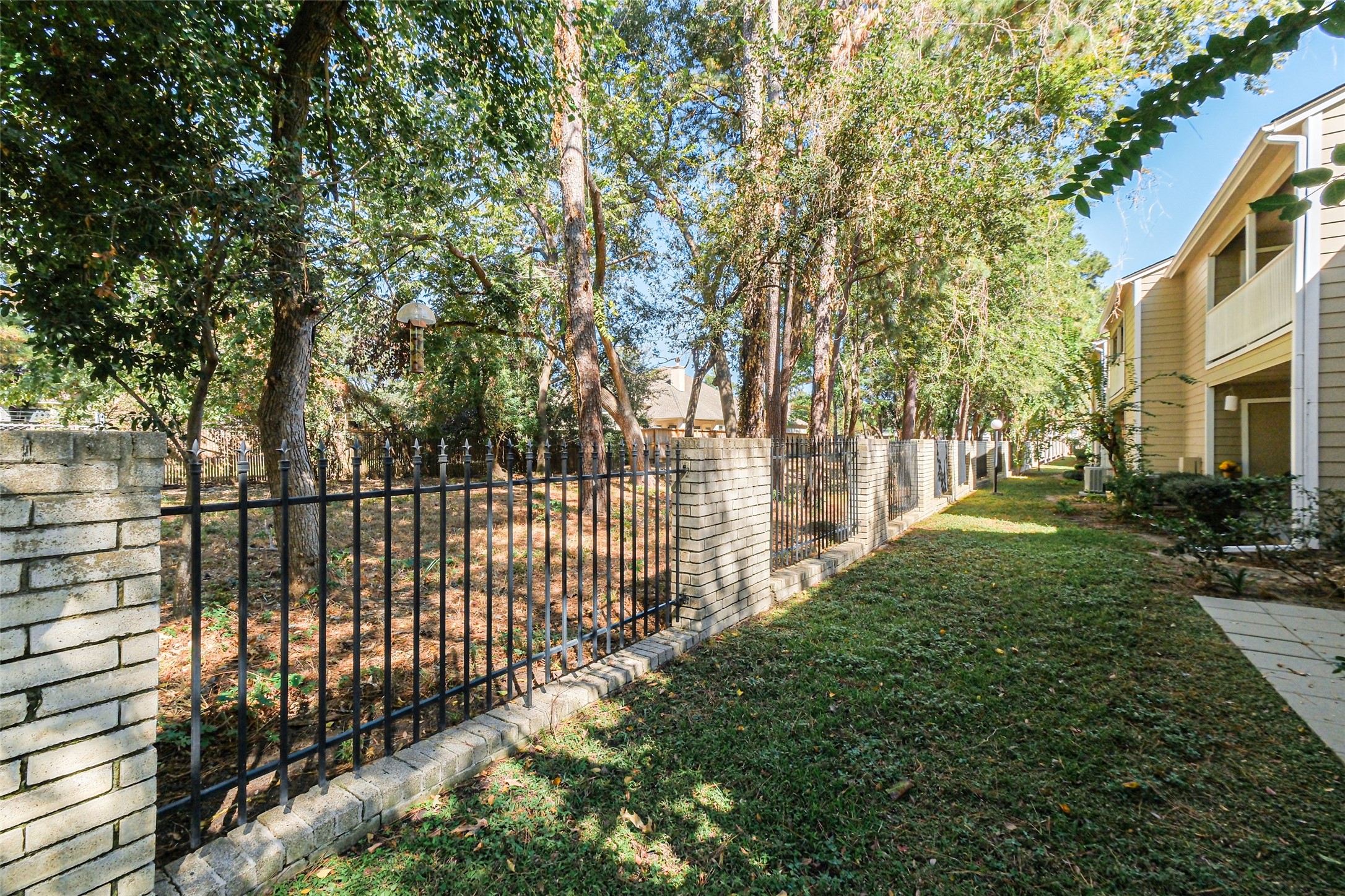 14911 Wunderlich Drive, Unit 2302 Houston, TX 77069 - Photo 29 of 33 This is the view from the back of #2302.