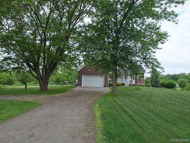 19124 Merriman Road Romulus, MI 48174 - Photo 26 of 46 _25.jpg