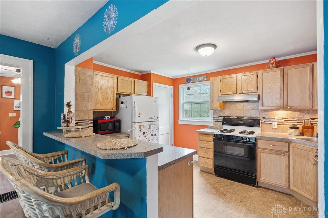 126 Cottage Place Springfield, OH 45503 - Photo 11 of 25 Gallery Image 11