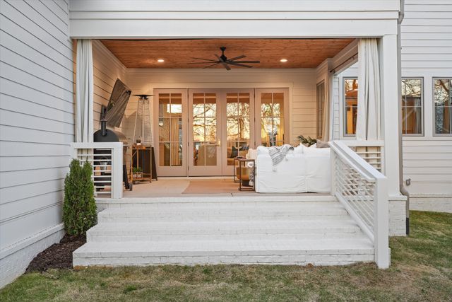 $2,250,000 | 135 46th Avenue North, Nashville, TN 37209