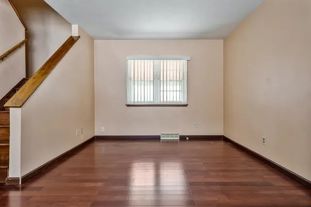 $159,900 | 1721 Nixon Court, Rockford, IL 61108