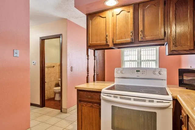 $159,900 | 1721 Nixon Court, Rockford, IL 61108