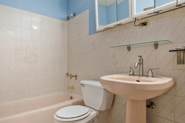 $159,900 | 1721 Nixon Court, Rockford, IL 61108