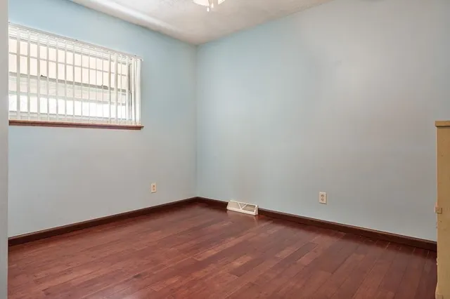 $159,900 | 1721 Nixon Court, Rockford, IL 61108