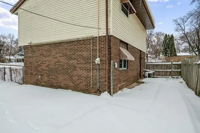 $159,900 | 1721 Nixon Court, Rockford, IL 61108