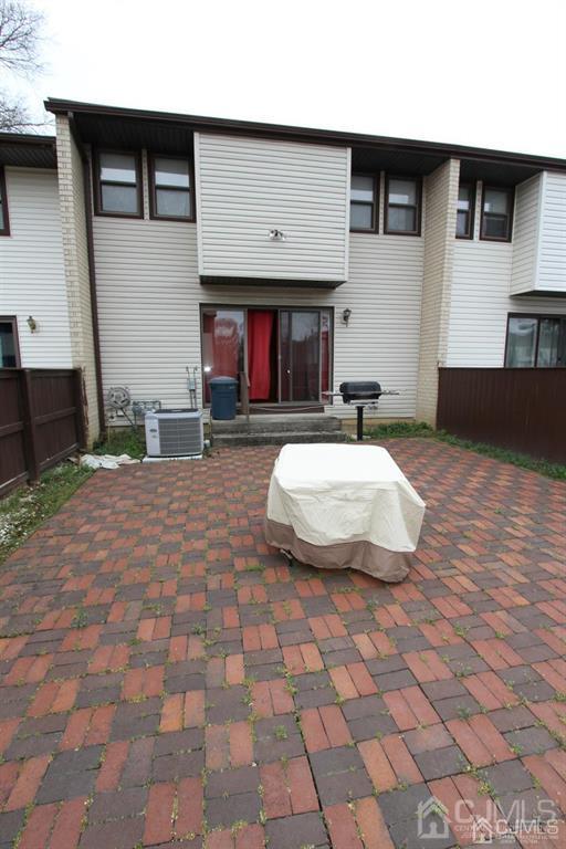 828 Jamestown Road East Windsor, NJ 08520 - Photo 26 of 30 Gallery Image 26