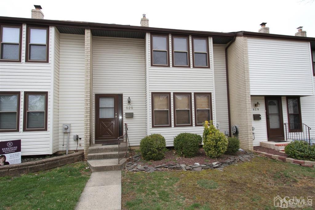 828 Jamestown Road East Windsor, NJ 08520 - Photo 27 of 30 Gallery Image 27