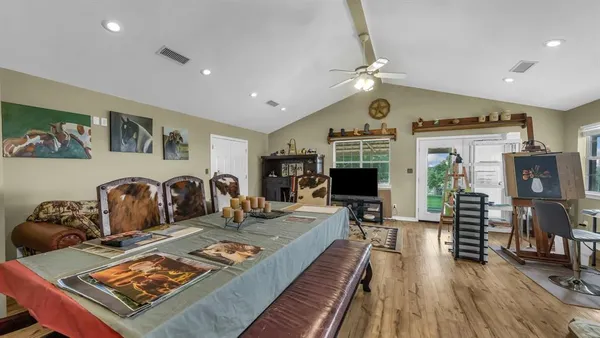 $6,900,000 | 303 Private Road 3365, Boyd, TX 76023