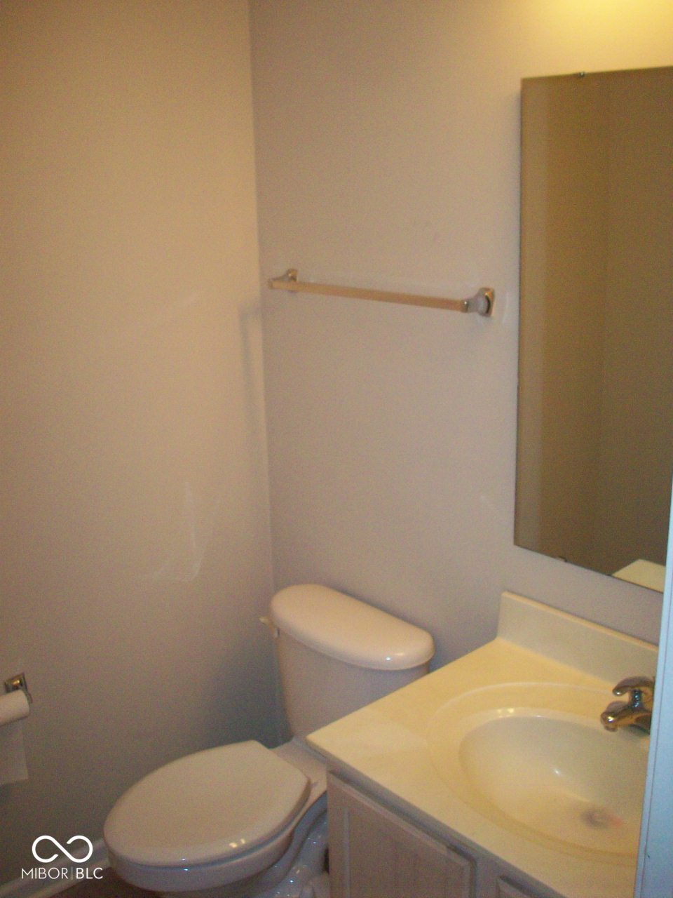 8408 Hague Road Indianapolis, IN 46256 - Photo 5 of 25