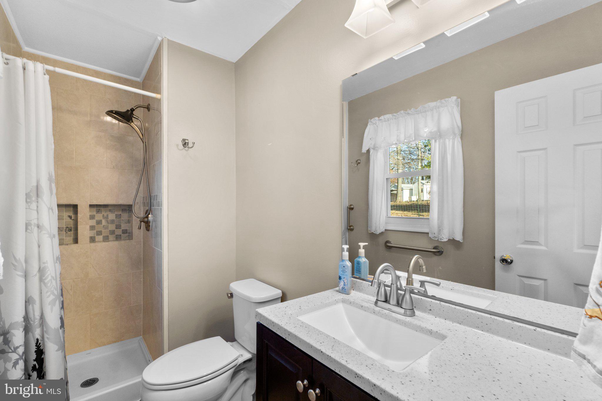 1970 Carrollton Road Finksburg, MD 21048 - Photo 19 of 43 Primary bathroom